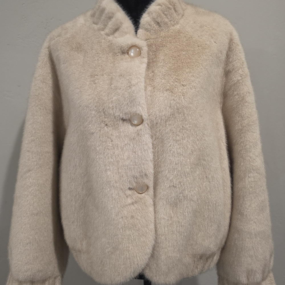 Heartloom The Gellar Jacket - Picture 2 of 7